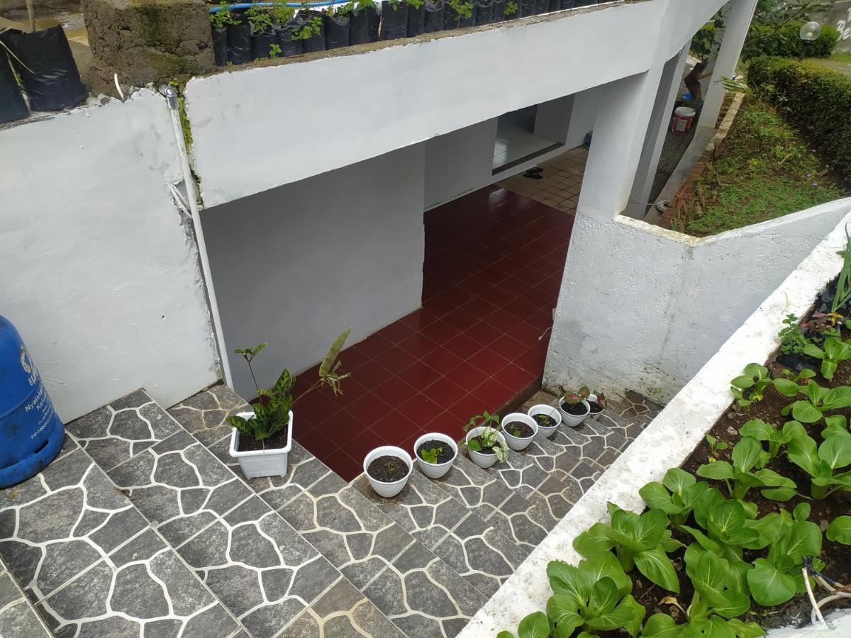 Villa Beverly Lembang Buitenkant foto